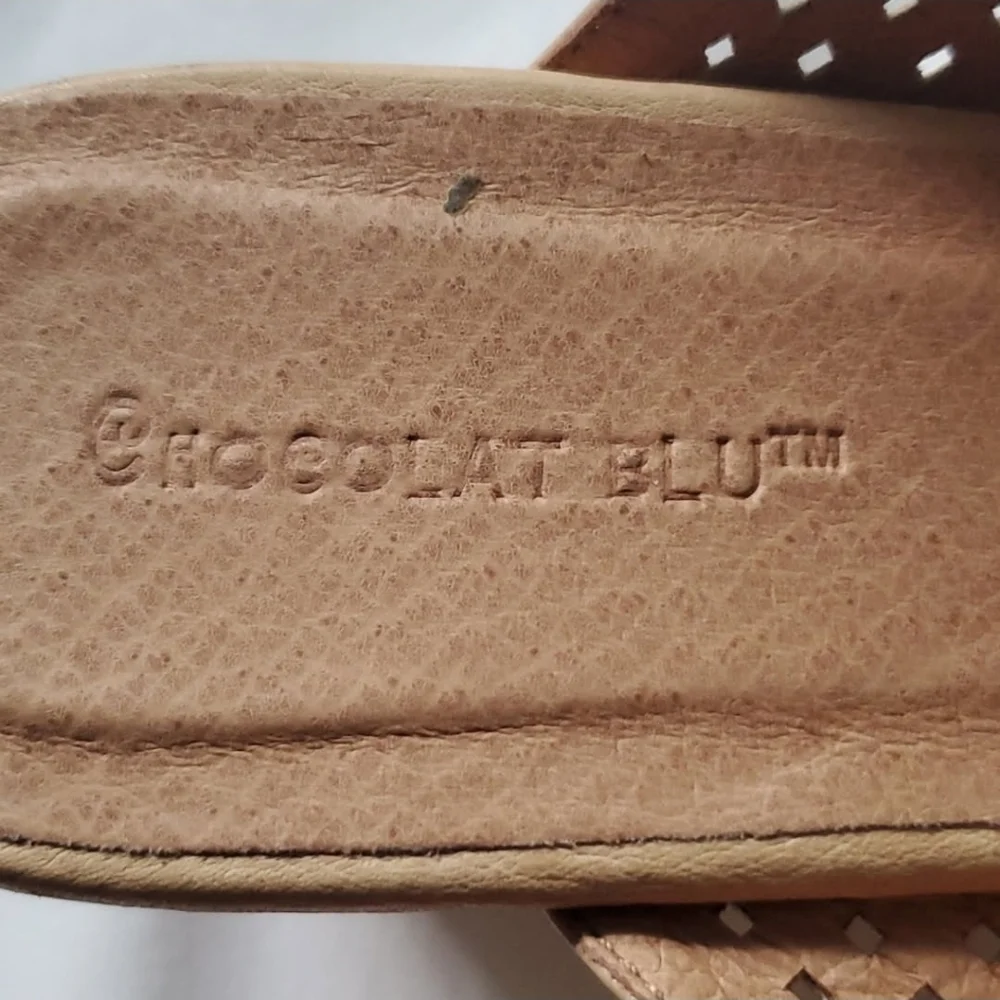 Chocolat Blu Wamblee Elegant Tan Cork Wedge Open Toe Slip-on  Sandals Size 9.5